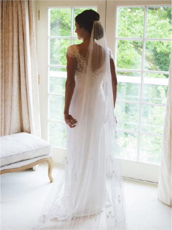 Rosie’s Elegant English Wedding